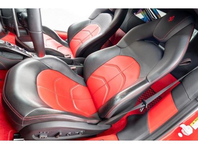 
								FERRARI SPIDER 488 full									