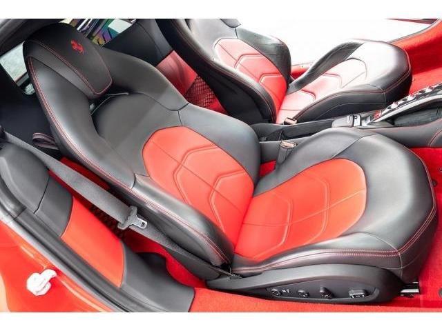 
								FERRARI SPIDER 488 full									