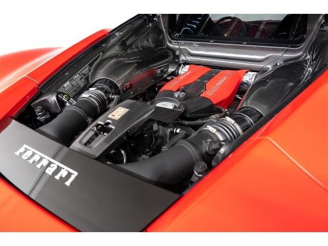 
								FERRARI SPIDER 488 full									