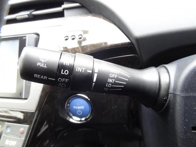 
								TOYOTA PRIUS full									