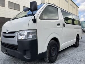 TOYOTA REGIUS ACE VAN