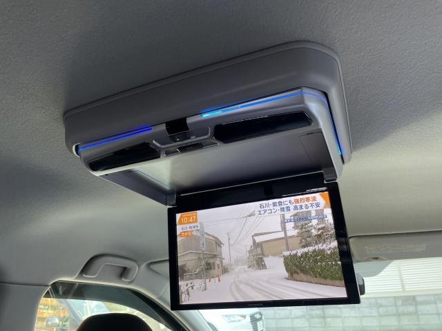 
								TOYOTA SIENTA full									