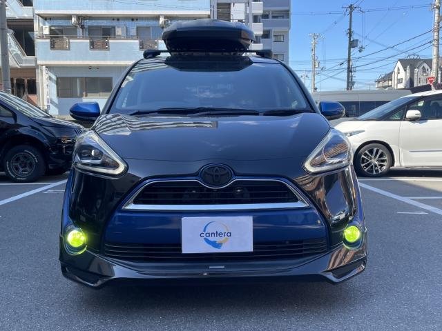 
								TOYOTA SIENTA full									