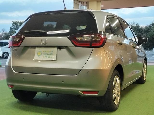 
								HONDA FIT full									