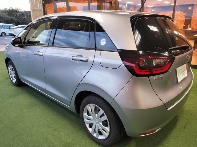 
								HONDA FIT full									