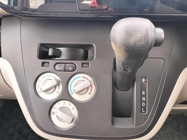 
								NISSAN DAYZ ROOX full									