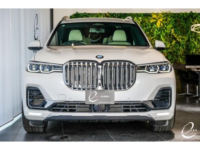 
								BMW X7 full									
