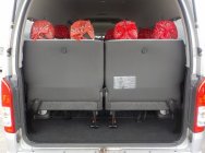 
								Toyota Hiace Commuter full									