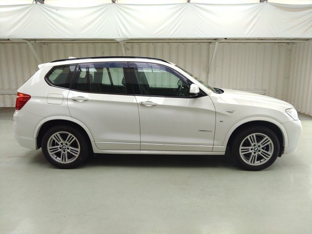 
								BMW X3 full									