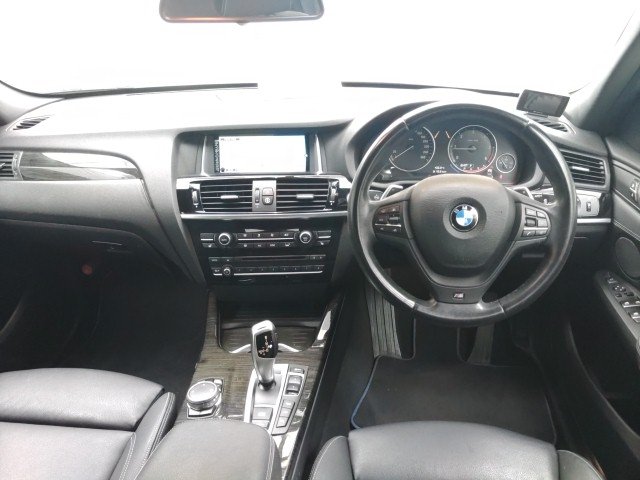 
								BMW X3 full									