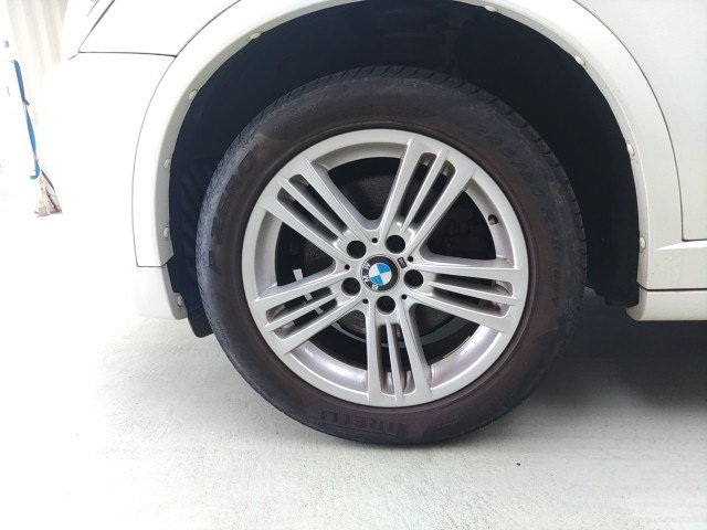 
								BMW X3 full									