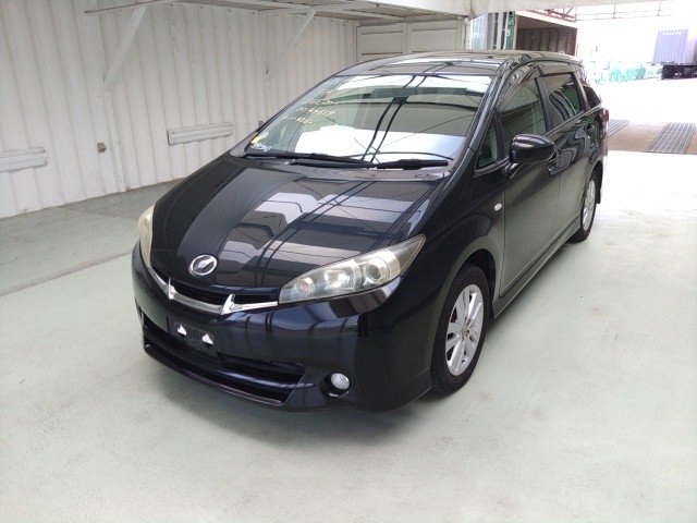 
								TOYOTA WISH full									