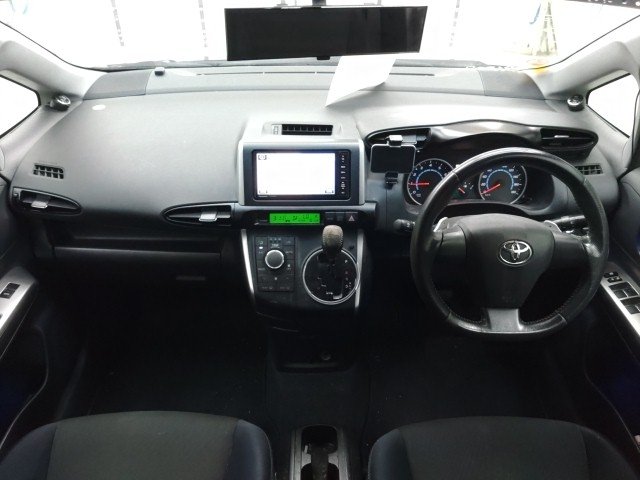 
								TOYOTA WISH full									