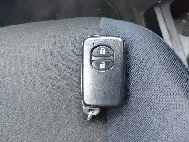 
								TOYOTA WISH full									