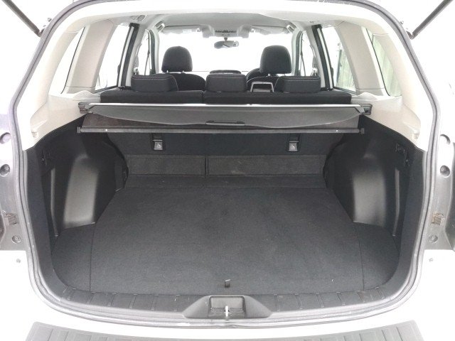 
								SUBARU FORESTER full									