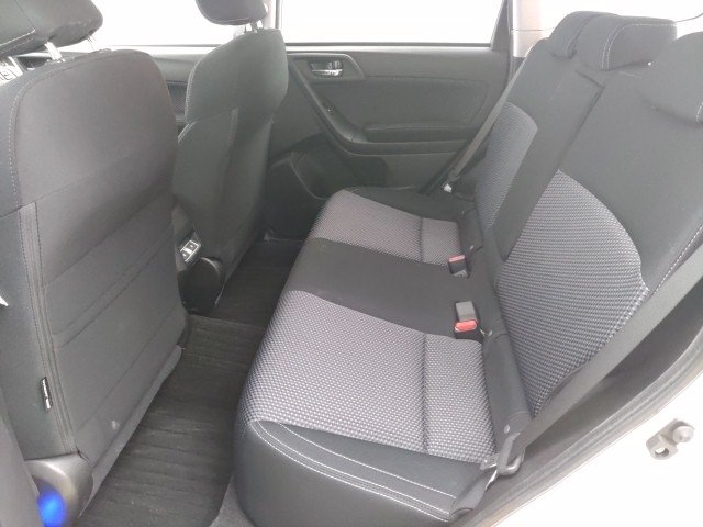 
								SUBARU FORESTER full									