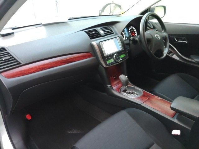 
								TOYOTA ALLION full									