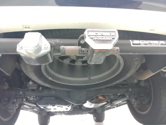 
								TOYOTA LAND CRUISER PRADO full									
