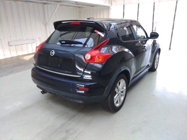 
								NISSAN JUKE full									