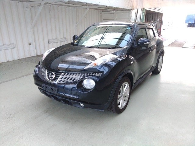 
								NISSAN JUKE full									