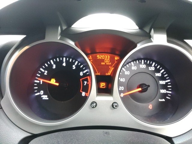 
								NISSAN JUKE full									