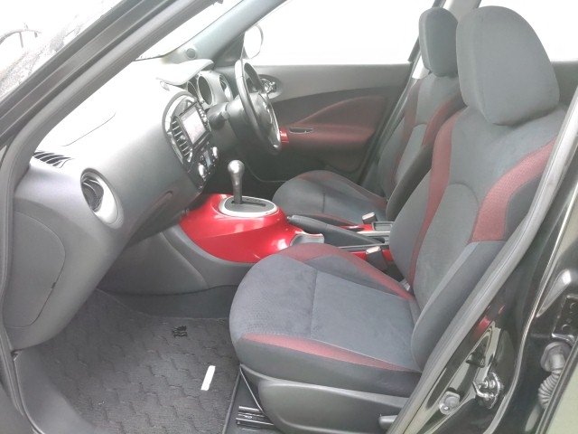 
								NISSAN JUKE full									