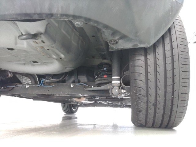 
								NISSAN JUKE full									