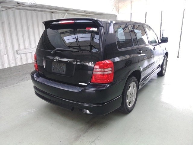 
								TOYOTA KLUGER full									