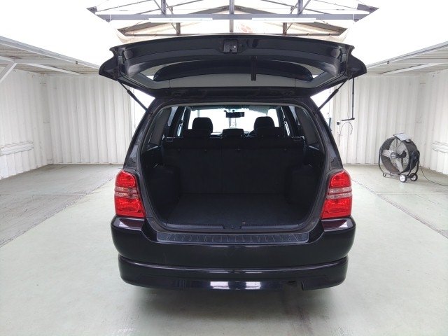 
								TOYOTA KLUGER full									