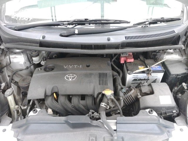 
								TOYOTA RACTIS full									