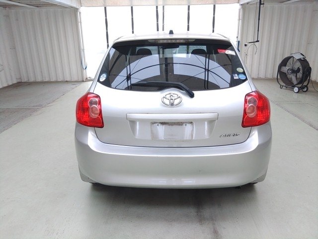 
								TOYOTA AURIS full									