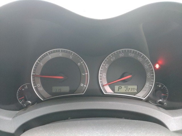 
								TOYOTA AURIS full									