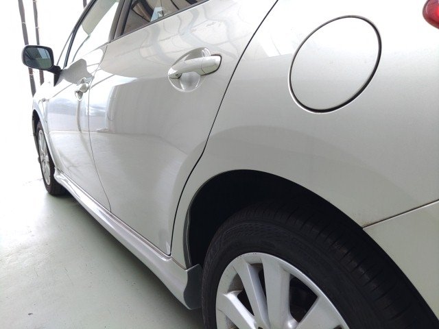 
								TOYOTA AURIS full									