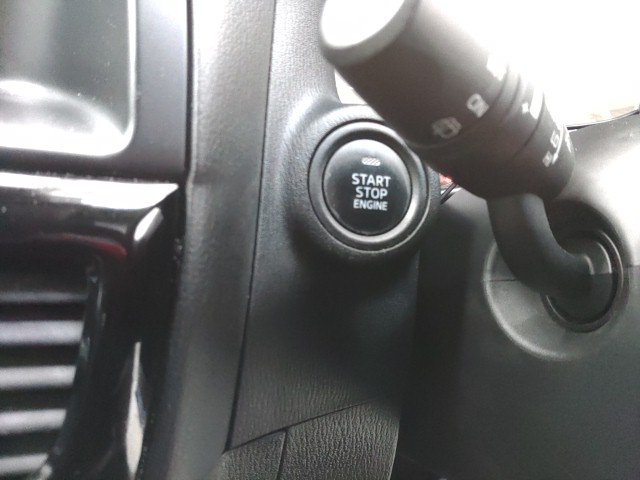 
								MAZDA CX-5 full									