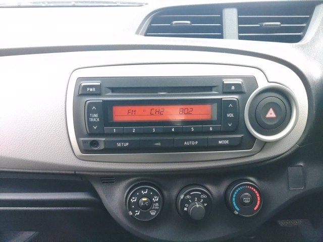 
								TOYOTA VITZ full									