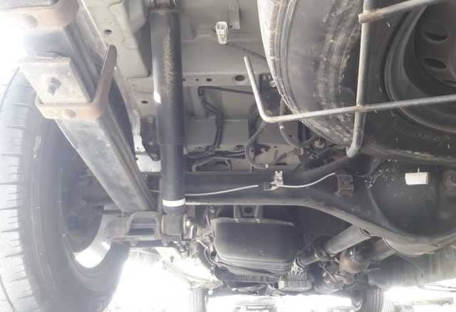 
								TOYOTA HIACE COMMUTER full									