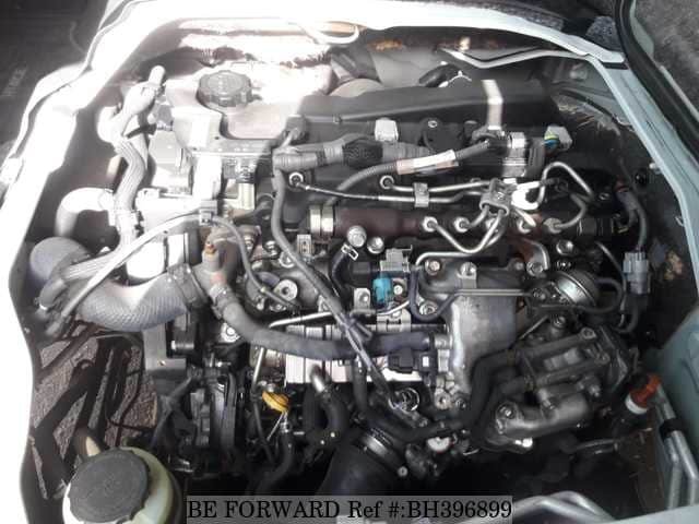 
								TOYOTA HIACE COMMUTER full									