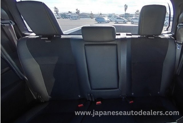 
								TOYOTA HILUX Z GR SPORTS full									
