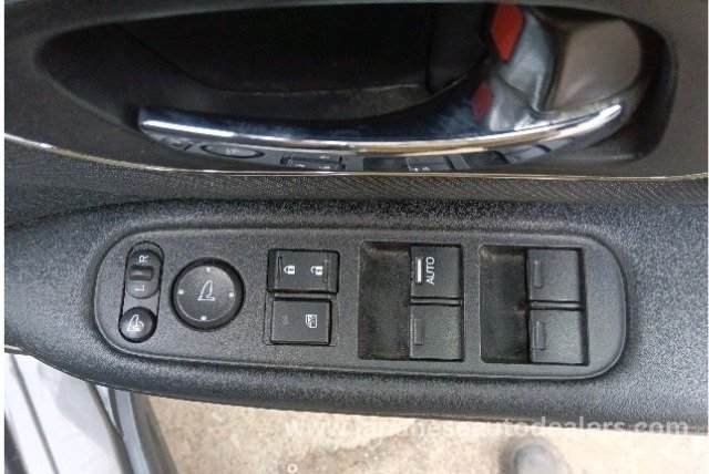 
								HONDA VEZEL HYBRID full									