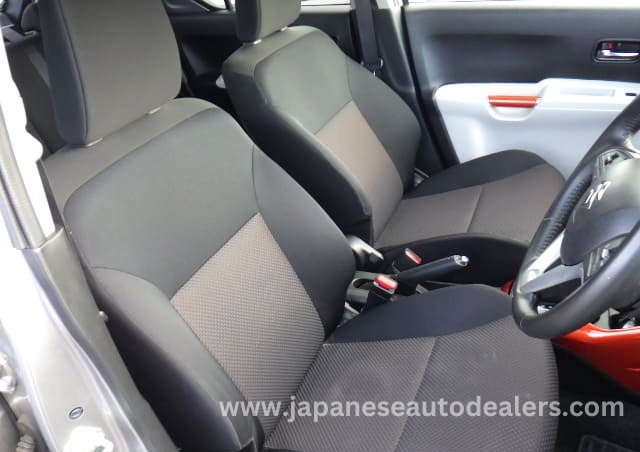 
								SUZUKI IGNIS HYBRID full									