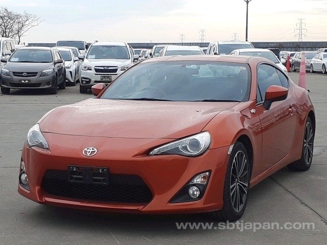 
								TOYOTA 86 GT full									