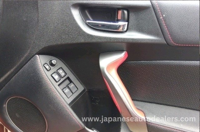 
								TOYOTA 86 GT full									