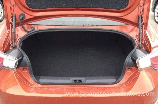 
								TOYOTA 86 GT full									