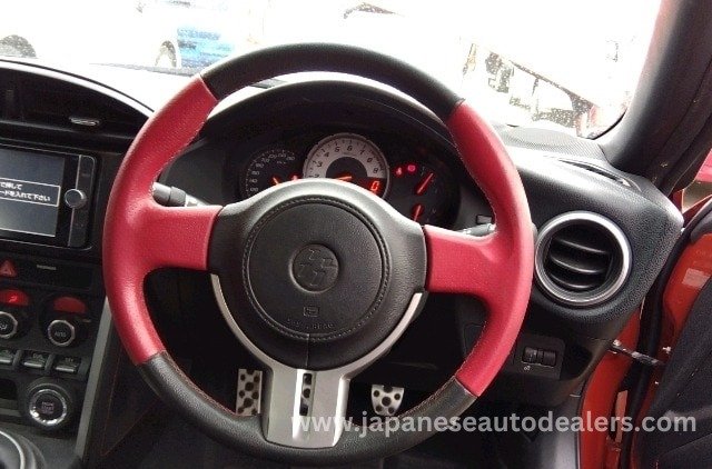 
								TOYOTA 86 GT full									