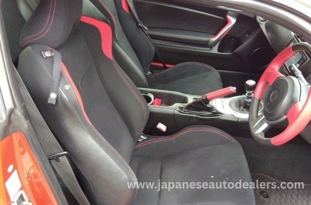 
								TOYOTA 86 GT full									