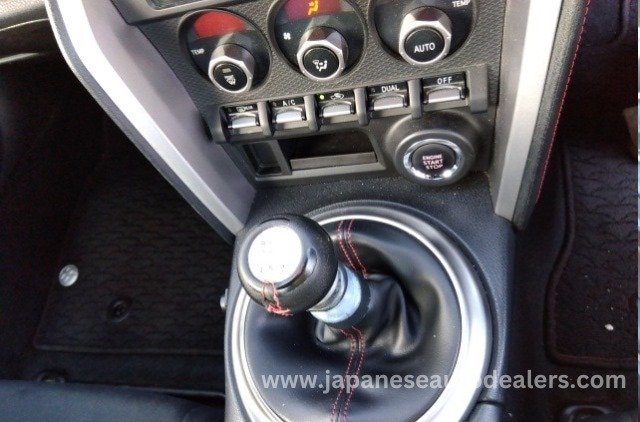 
								TOYOTA 86 GT full									