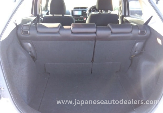
								HONDA FIT full									