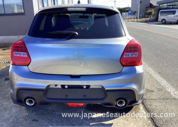 
								Suzuki Swift full									