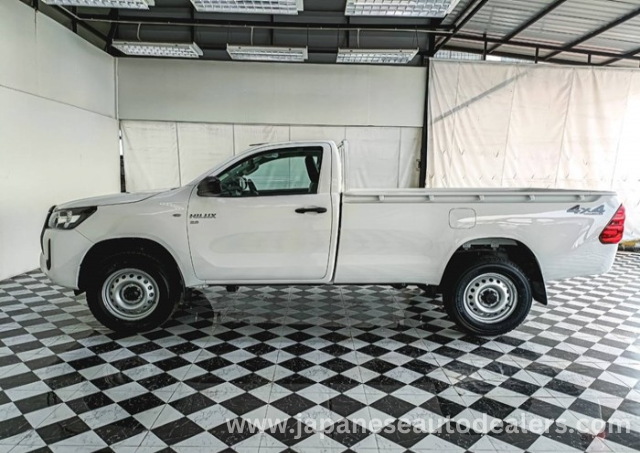 
								TOYOTA HILUX SINGLE CAB full									