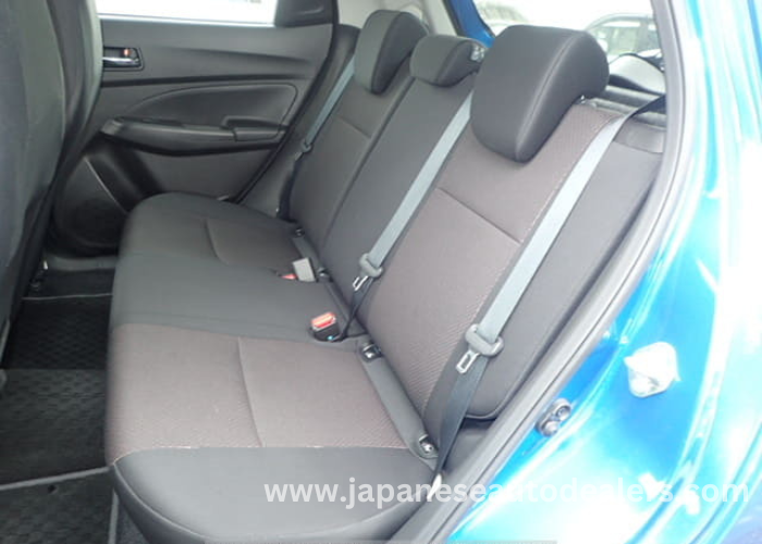 
								Suzuki Swift full									